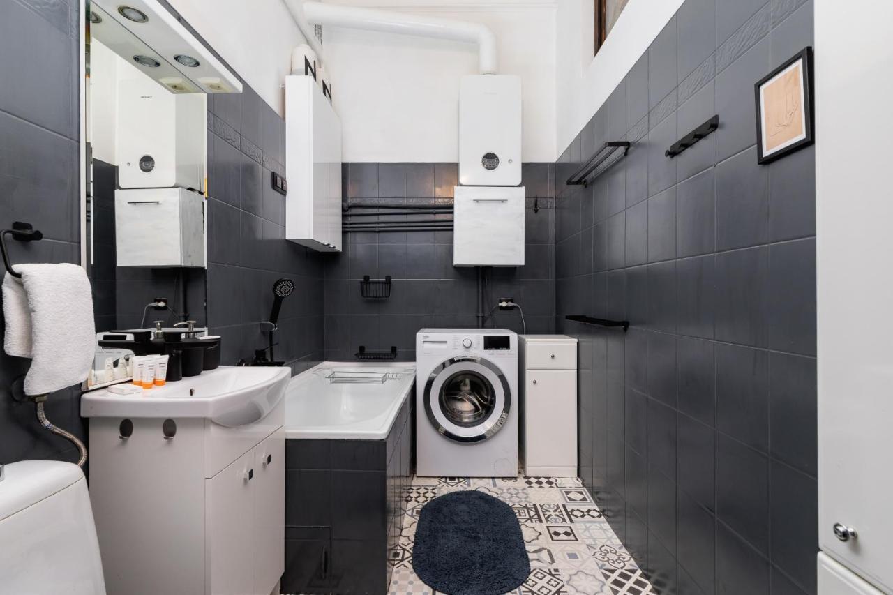 Podwale Apartment Uj Downtown Cracow By Noclegi Renters Kraków Zewnętrze zdjęcie