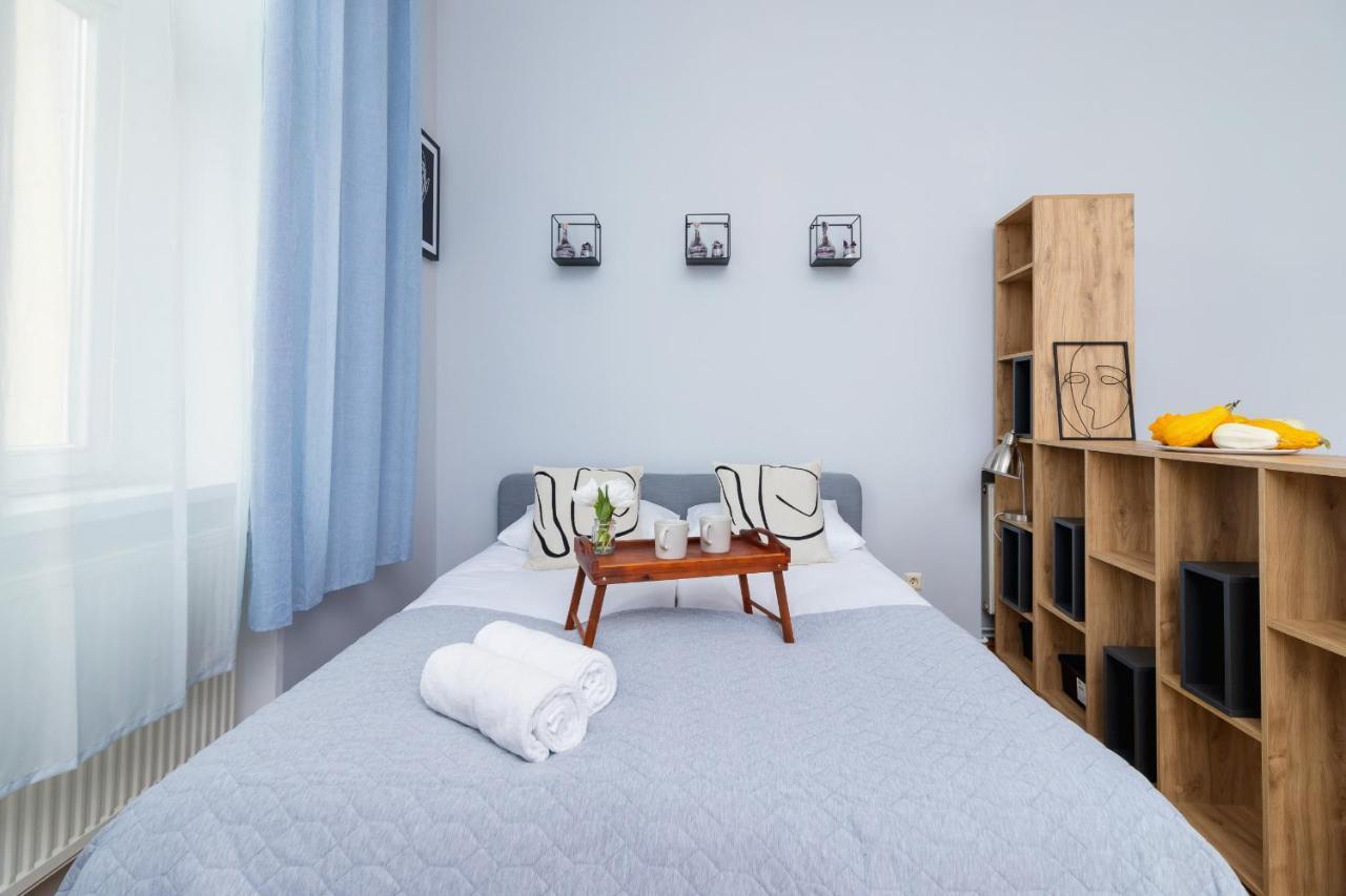 Podwale Apartment Uj Downtown Cracow By Noclegi Renters Kraków Zewnętrze zdjęcie