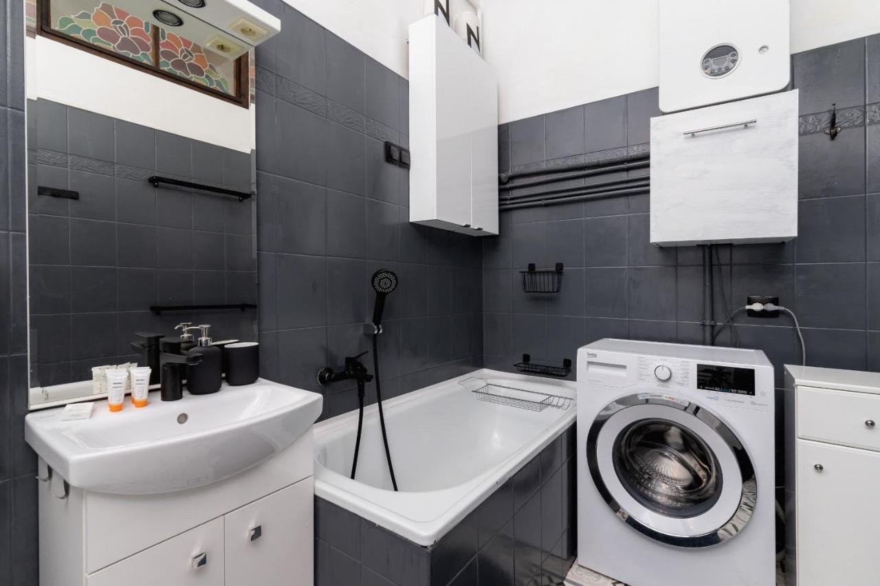 Podwale Apartment Uj Downtown Cracow By Noclegi Renters Kraków Zewnętrze zdjęcie